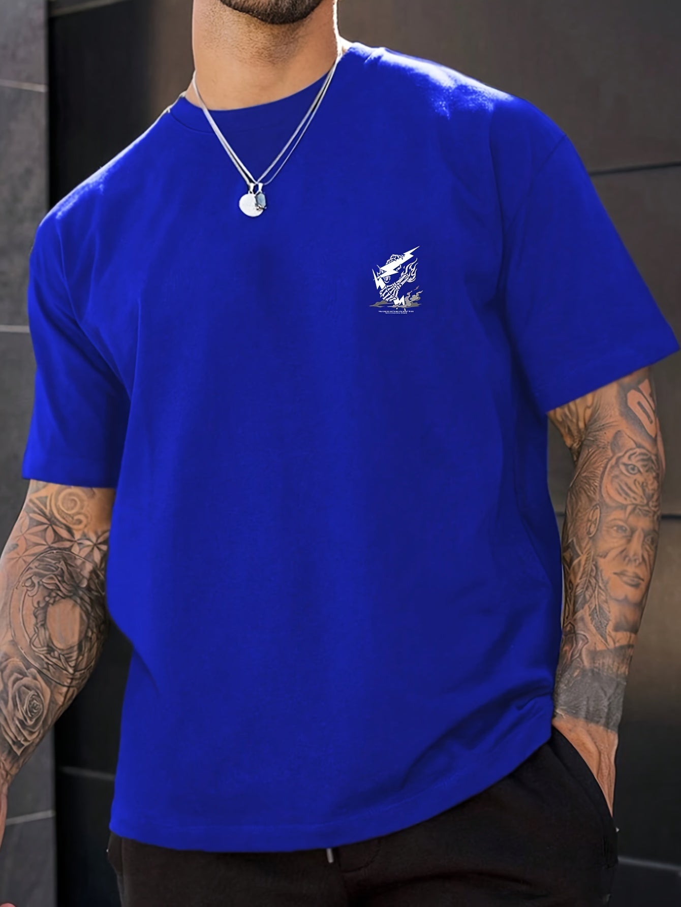 Skeleton Hand And Lightning Graphic Print Crew Neck Short Sleeve T-shirt