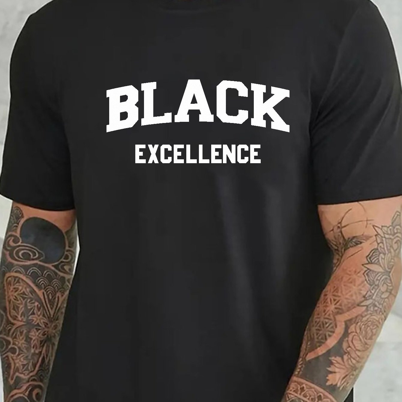 Plus Size Graphic Print T-Shirt for Men - Stylish Crew Neck