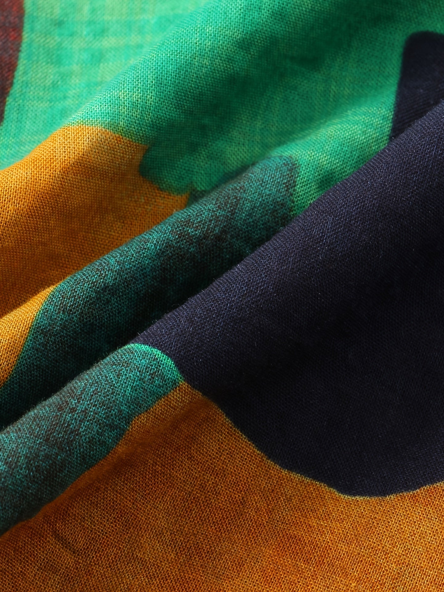 Summer Essential Cotton Blend Lapel Floral Shirt for Men - Regular Fit